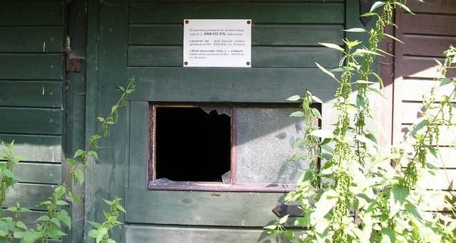 Nenávisť a lož zvíťazila nad „ láskou a pravdou“  (k výročiu Novembra´89)